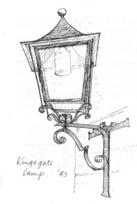Kingsgate Lamp