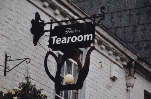 Frieda's Tearoom sign, Parchment Street